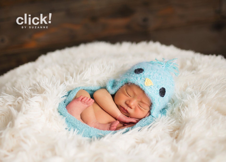 Blue Bird hat, newborn birdy hat, baby bird hat with earflaps, photogrpahy prop for baby boy newborn size