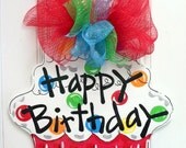 Birthday Cupcake (White) Door Hanger - Bronwyn Hanahan Art