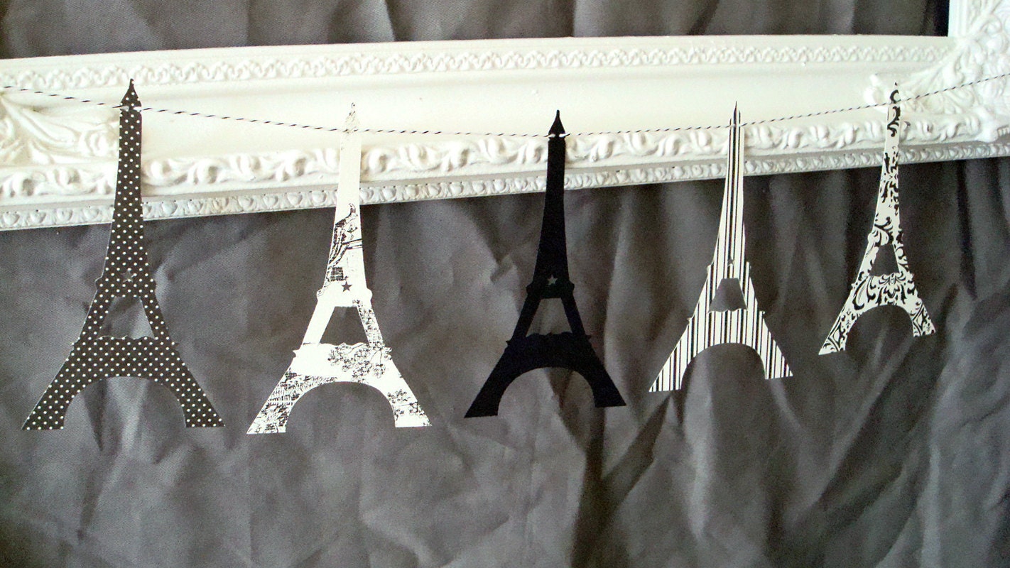 Eiffel Tower Garland