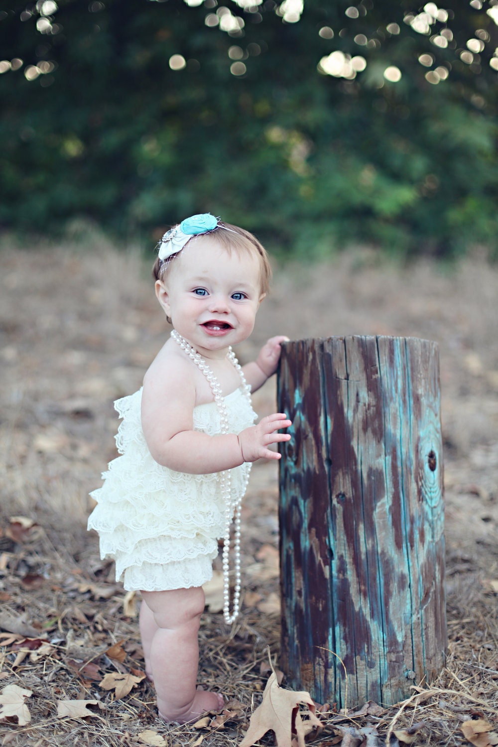 White Bubble lace petti romper / ruffles bloomer..Size 6-22 months