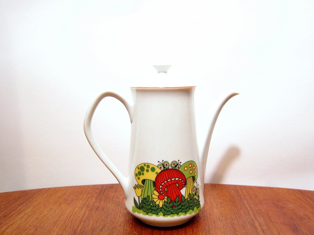 vintage Teapot, Groovy Mushrooms in Orange, Yellow and Green. White teapot.