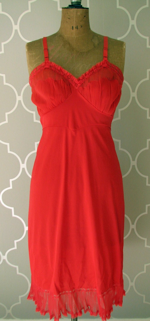 vintage 1950's red lace SHADOWLINE lingerie slip