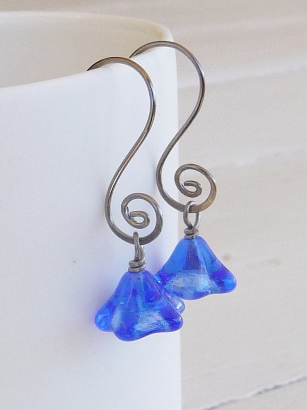 Cobalt Blue Trumpet Flowers Earrings on Swirly Niobium Ear Hooks Nickel Free Earrings for Sensitive Ears Hypoallergenic Earrings