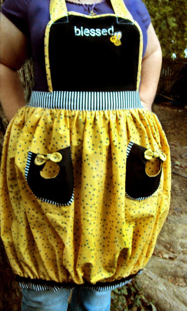 Blessed Be Bubble Apron, yellow black white stripe bumble bee apron, Pagan apron, Wiccan apron  - Ready to Ship