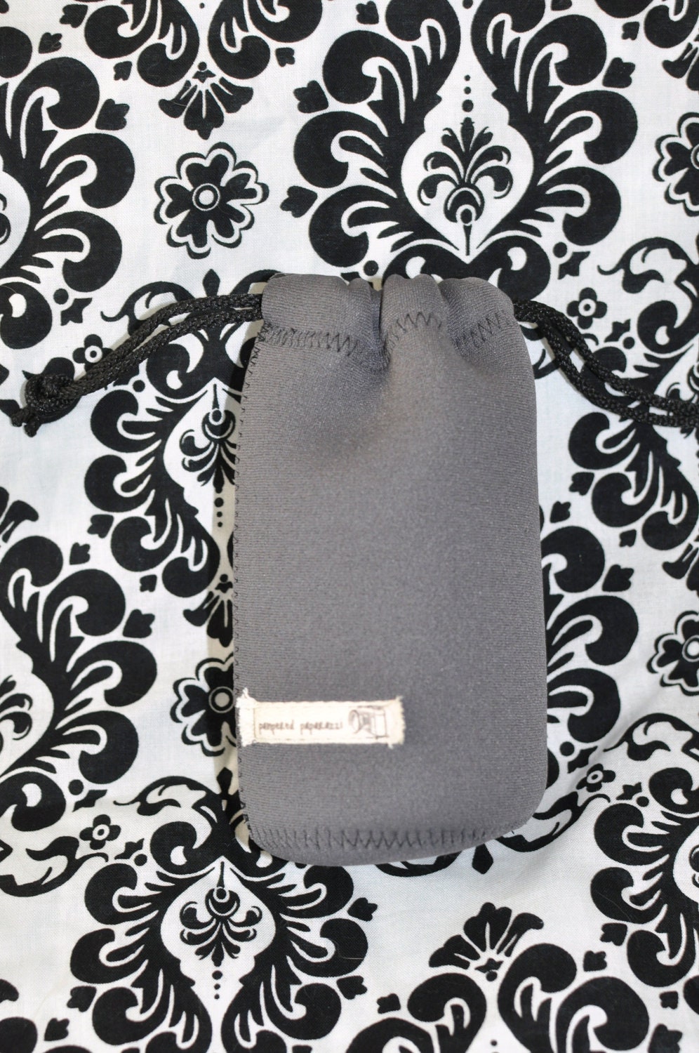 Neoprene lens case - Charcoal Gray