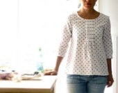 White and light tan beige "ficelle" polka dots pleated blouse, japanese style top, cotton pleated shirt. Sizes US 2, 4, 6, 8. Made to order.