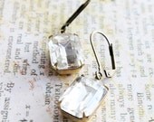 Crystal Clear Glass Earrings. Sparkly, Romantic, Bridesmaids Earrings. art deco earring, Bridal Jewelry. Fall. Wedding. Estate Earrings