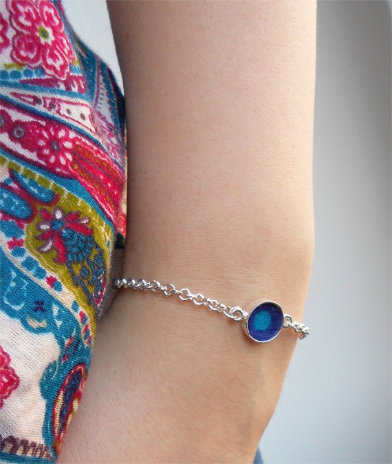 Silver plated bracelet combined with felt. Choose your favourite color combination.