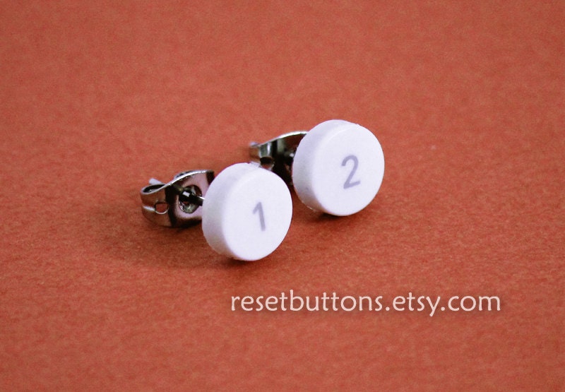 Wii 1 & 2 Earrings (White)