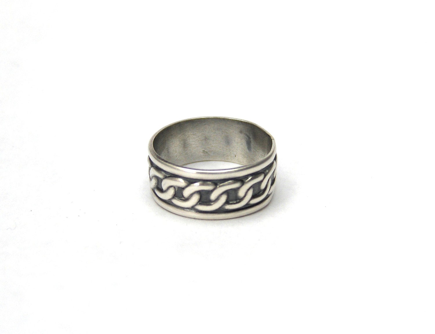Chained Ring Band