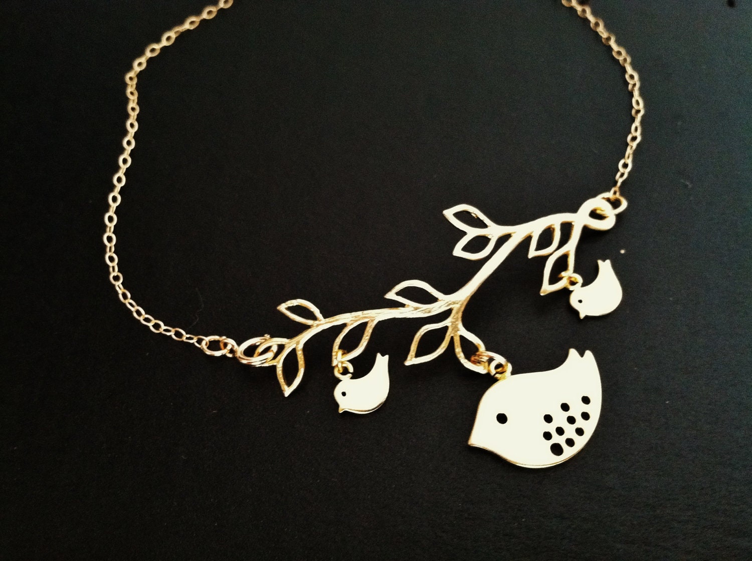 Bird on a branch necklace,Mother jewelry,Baby bird necklace,Mom and baby,expectant mommy gift,mom and sister gift