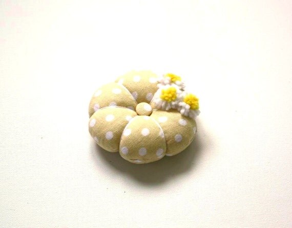 Sale Pincushion / Pin Cushion Pastel , gift for crafter , Felt Flowers Beige Polka Dot , White and yellow