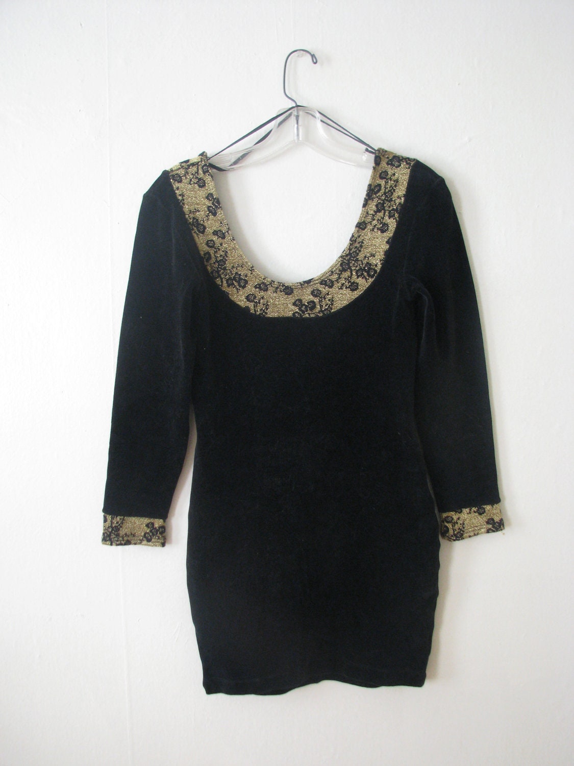 80s Witchy Black & Gold Velvet Cocktail Dress
