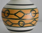 West German Carstens Tönnieshof ball vase  652-13