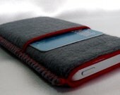 iPhone 5 pouch / iPhone 5 sleeve / iPhone 5 cover - Dark Grey and Red
