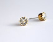 Vintage Faux Diamond Stud Earrings - Vintage Jewelry - Free Shipping in the US - Summer Fashion