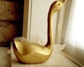 Brass Swan / Vintage / Rustic Home Decor / Retro / Patina