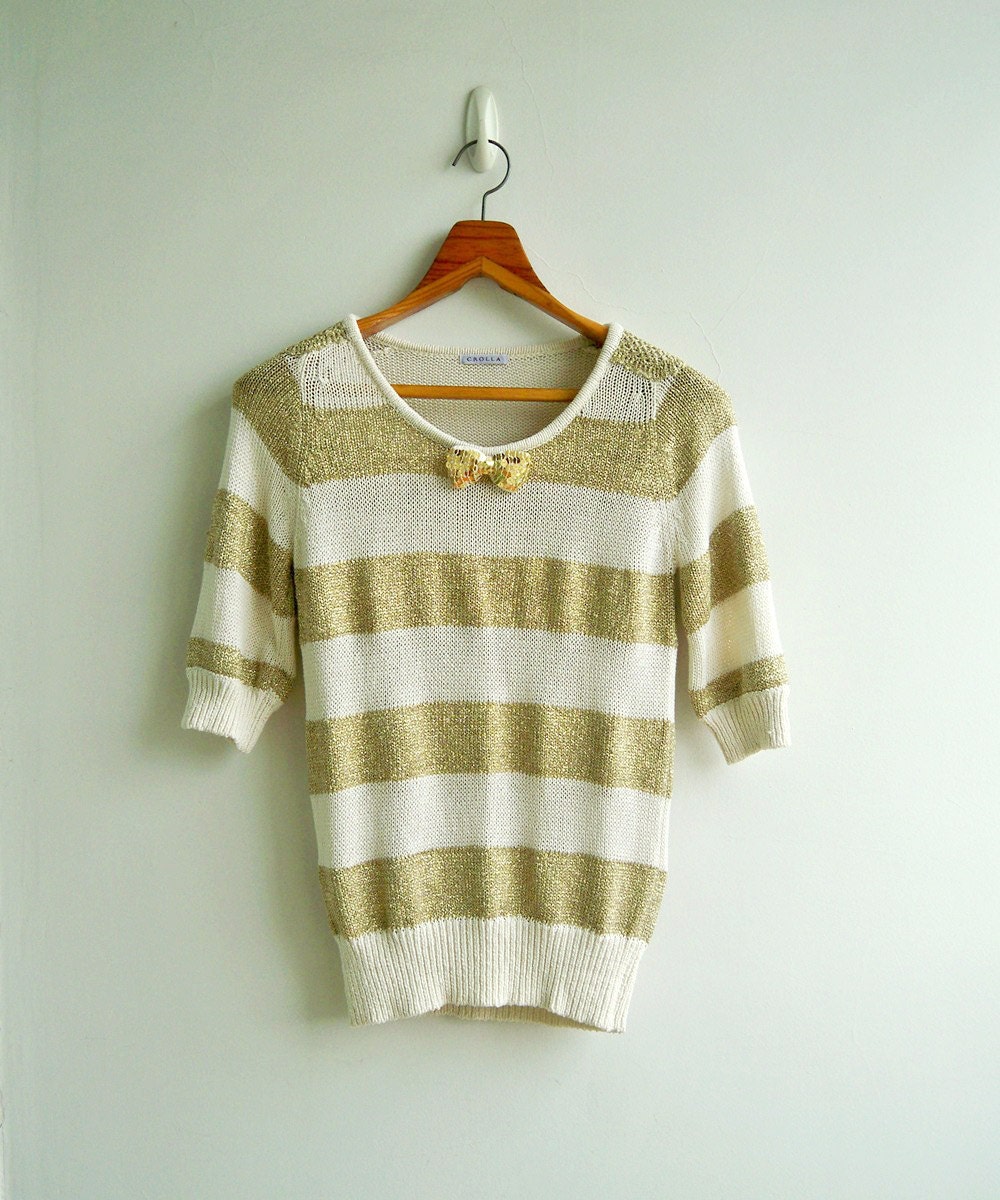 Sparkling Offwhite and Gold Woven Stripe Knit Top with Pretty Little Golden Sequin Bow Pin