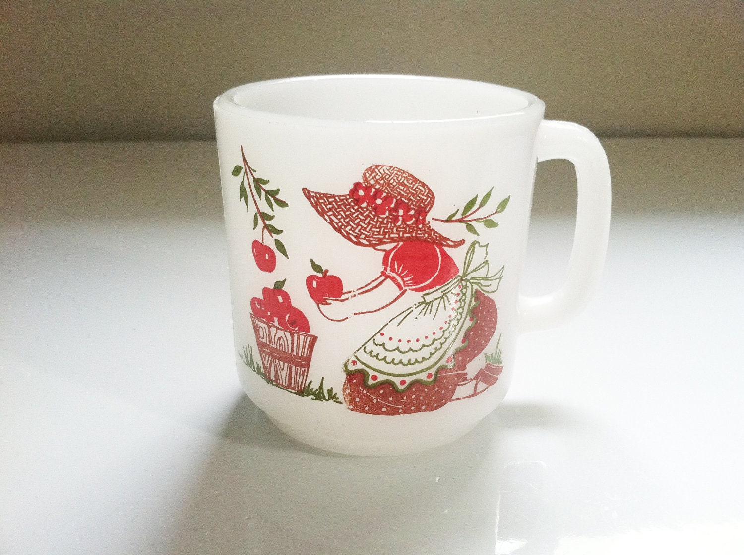 vintage milk glass coffee mug