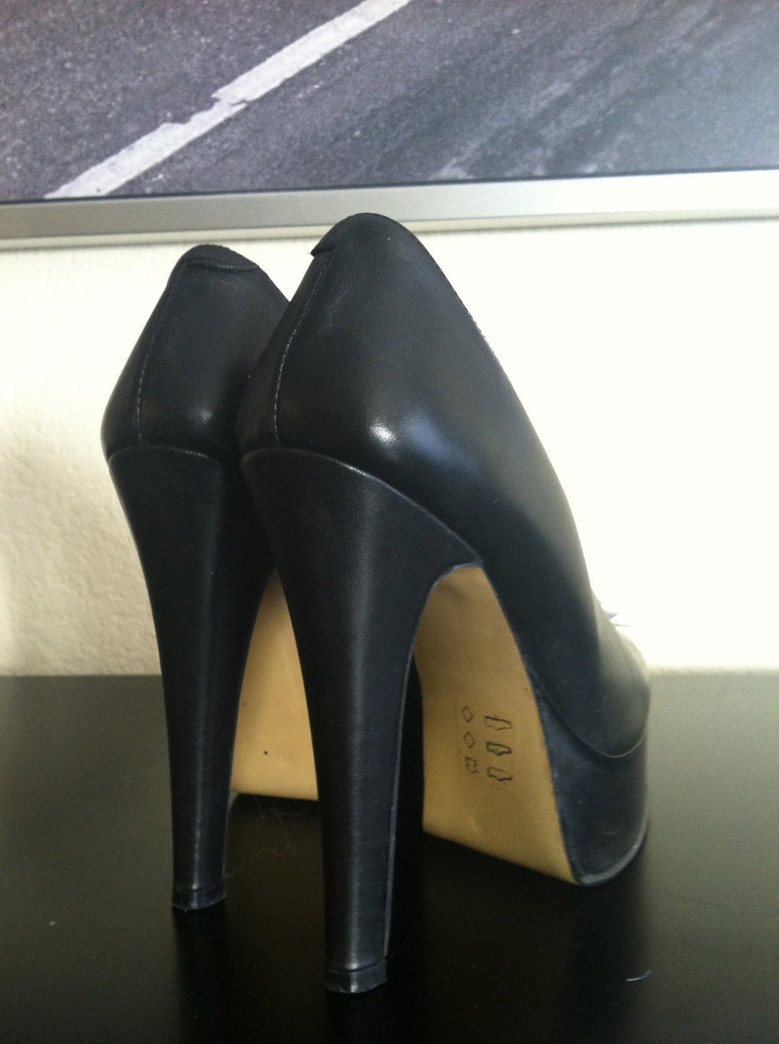 SALE Vintage Black Pinup Skyscraper Platform Pumps 6.5
