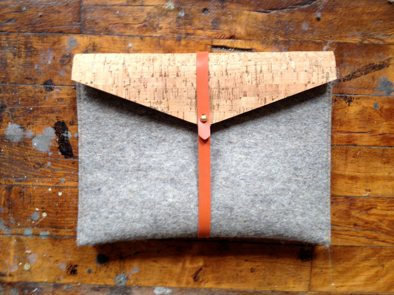 ipad case in tan cork, felt, and rubber