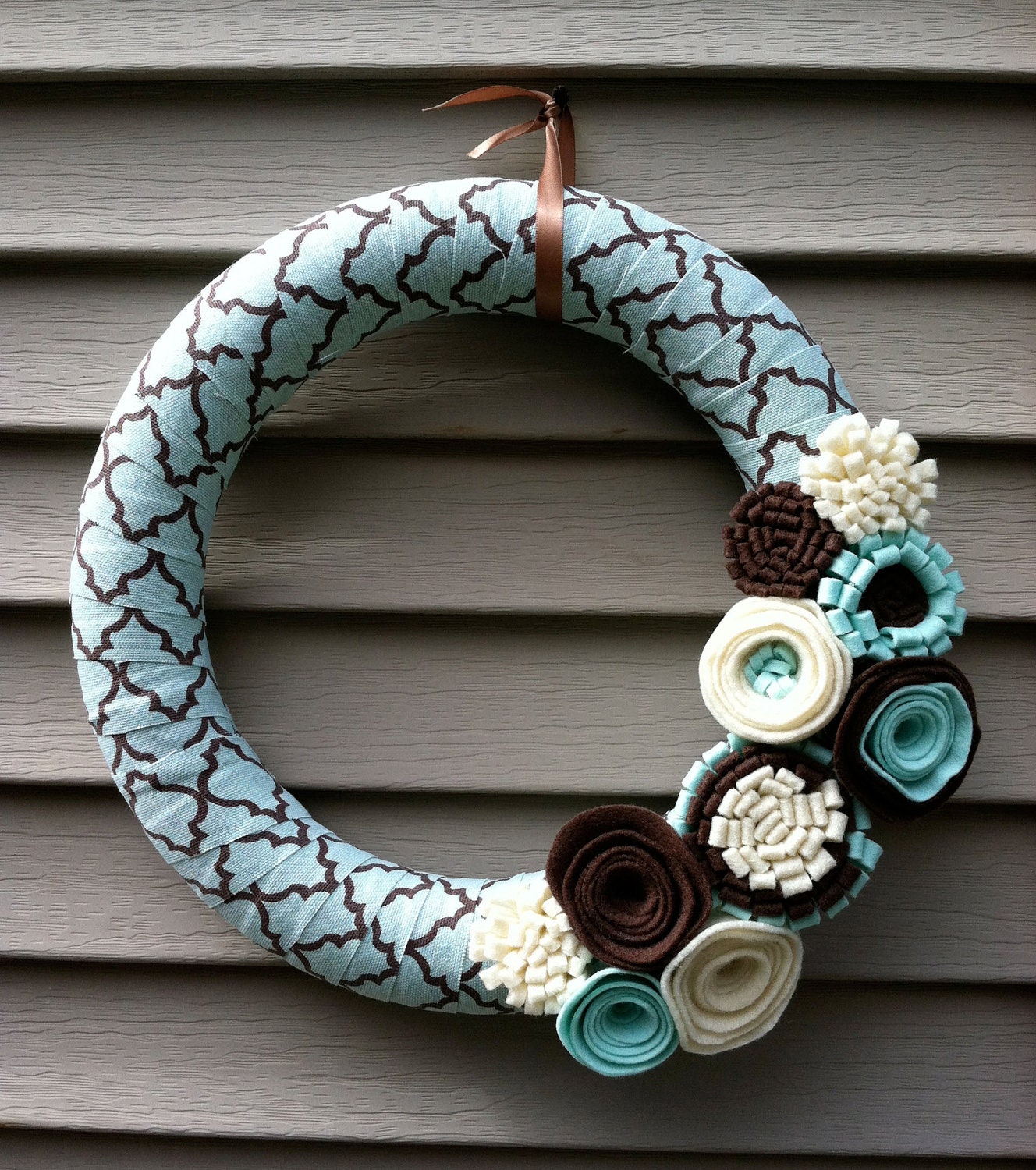 Spring Wreath - Modern Wreath Wrapped in Light Blue & Brown Patterned fabric Decorated w/ Felt Flowers.   Blue Wreath - Felt Flower Wreath