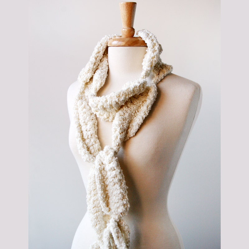 SAMPLE SALE - Women's Fall Winter Fashion Accessories - Unusual Crochet Scarf - Merino Wool - Ivory Cream