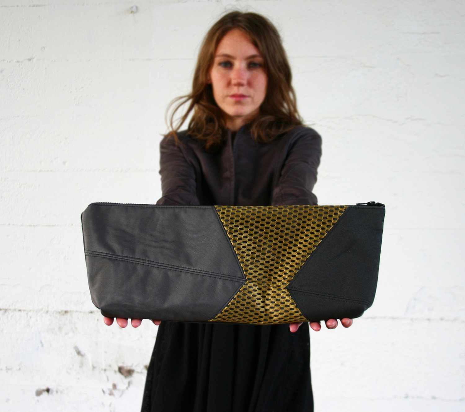 PORA-Geometric Canvas and Mesh Clutch-Gray and Gold