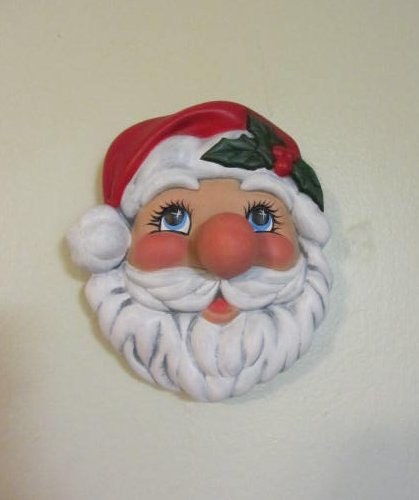 Santa Ceramic Music Box plays I saw Mommy kissing Santa Claus