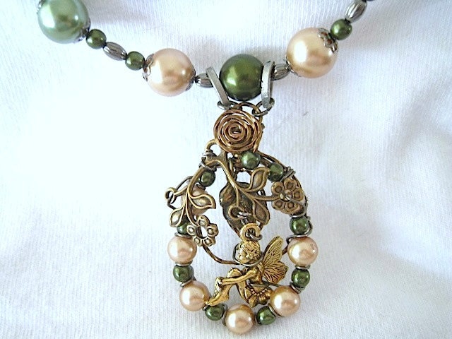 Fairy and Shiny Pearl Beaded Handmade Necklace