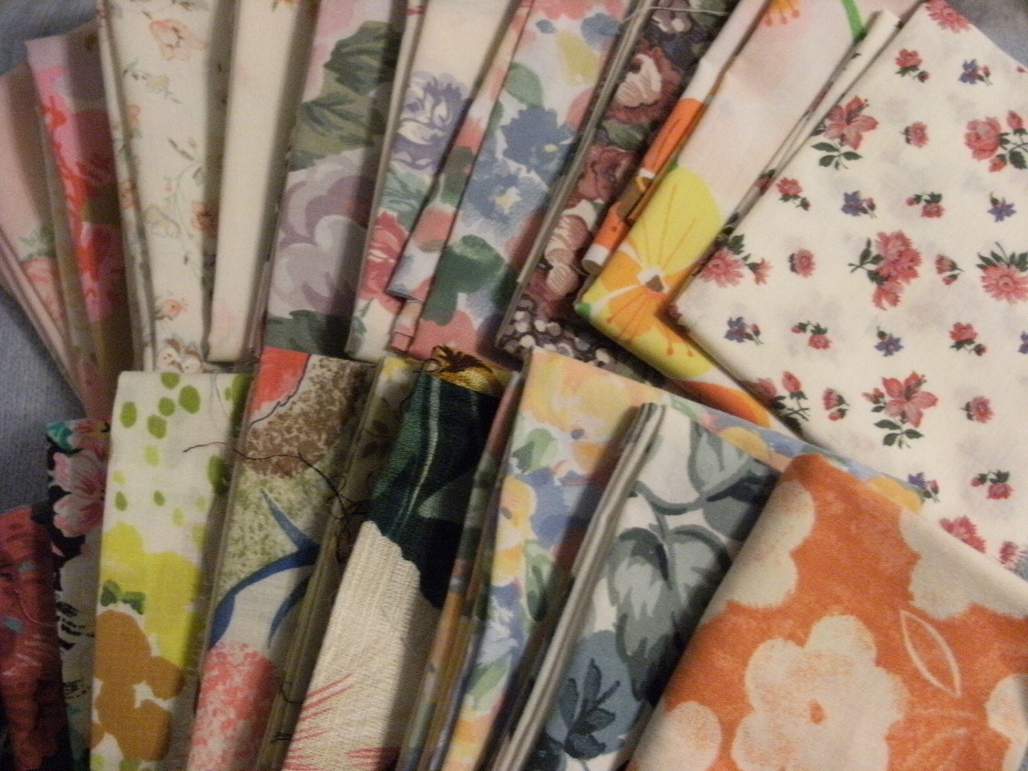 Fabric fat quarter bundle of 20 all flowers