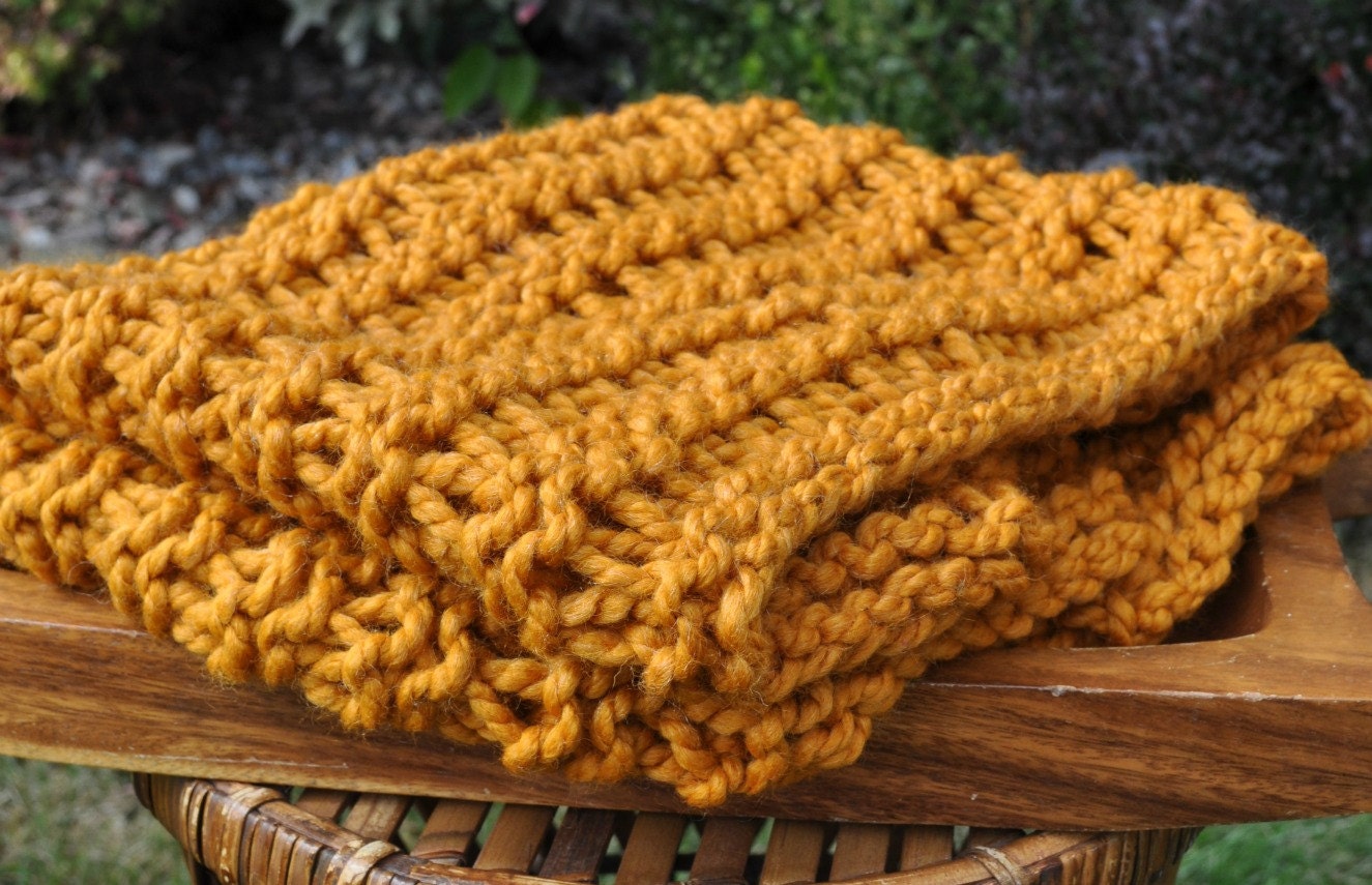 Chunky Blanket Photograpy Prop - Baby Trenchbowl - Basket - Bean Bag Cover - Newborn Cocoon Photo - Honey - Butterscotch - Gold