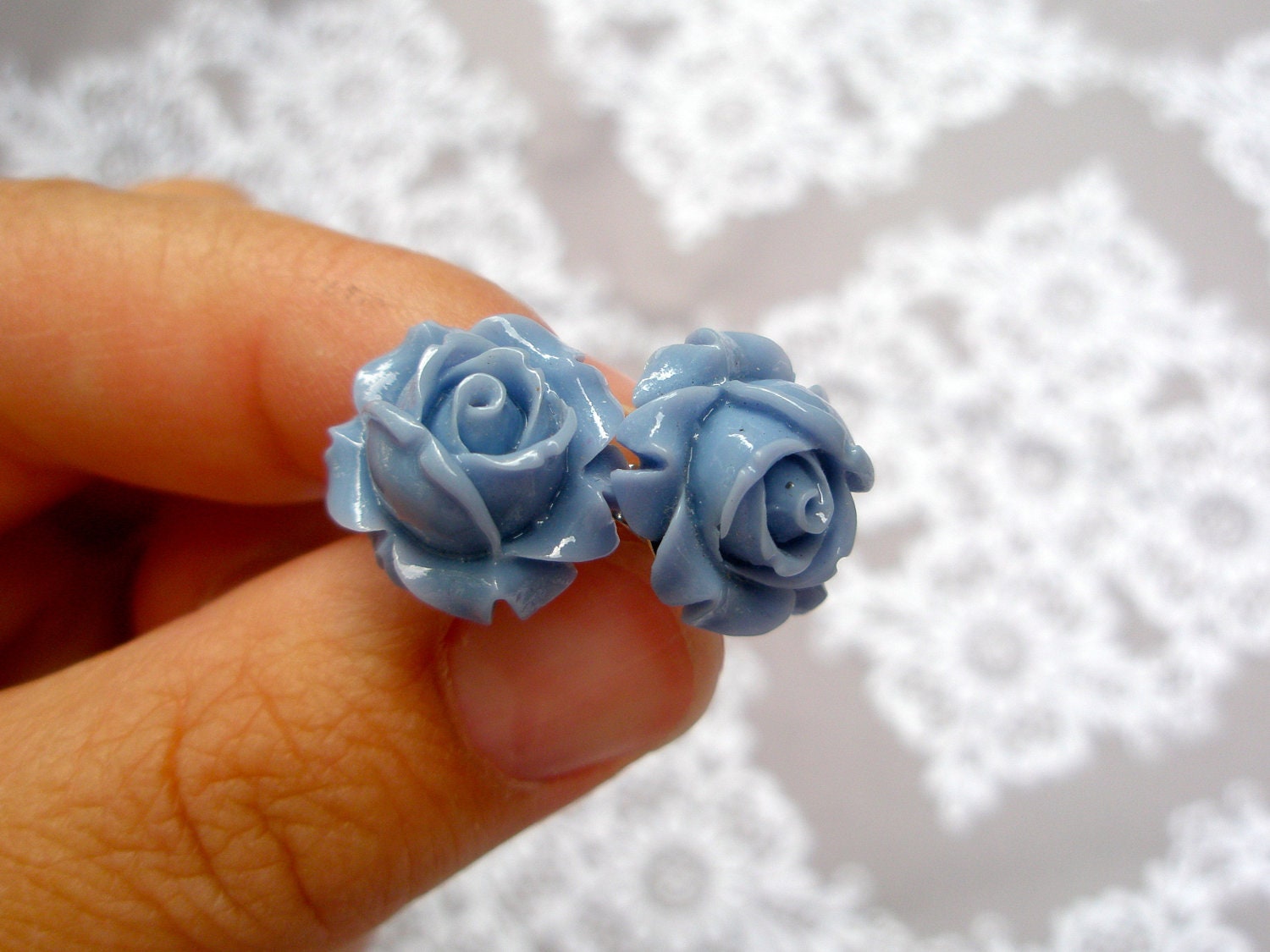 post earrings - - periwinkle blue resin flowers - - hypoallergenic posts