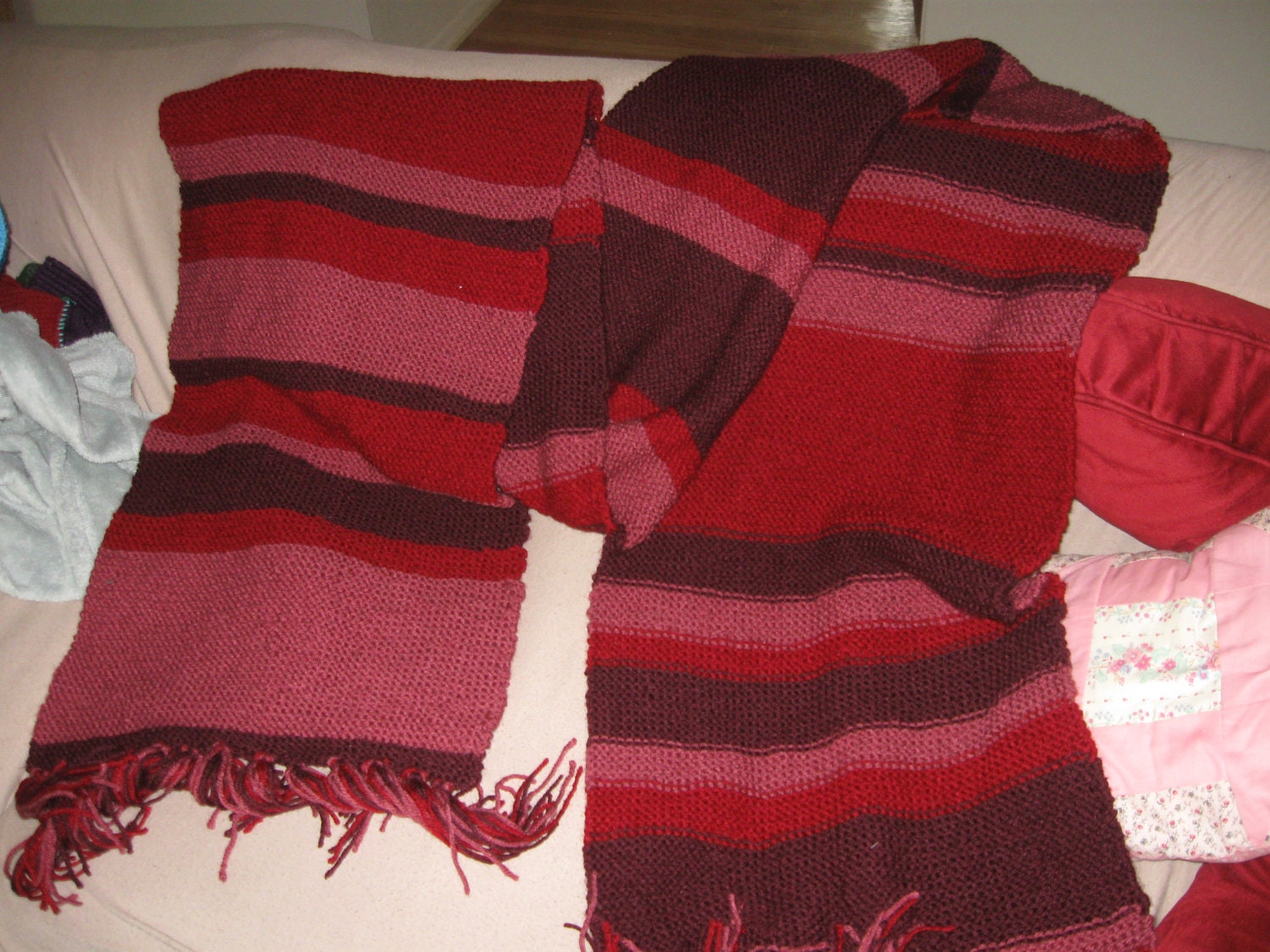 Red Doctor who Scarf