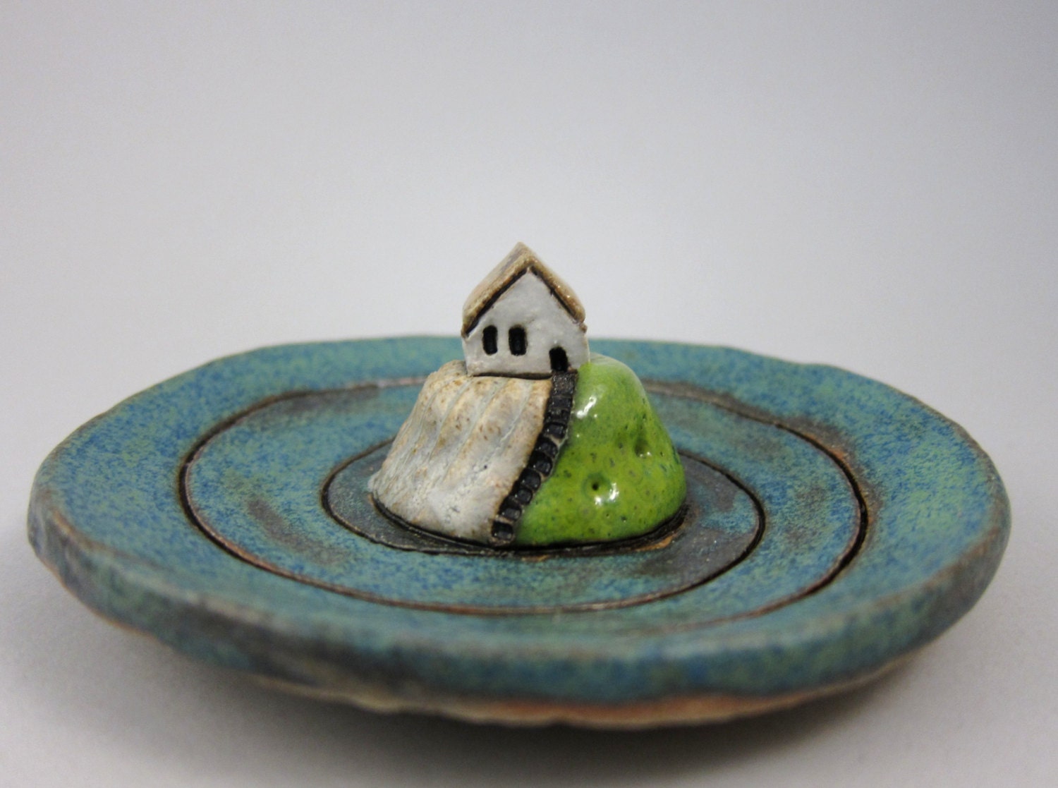 Long Way Home...Keepsake Dish in Stoneware