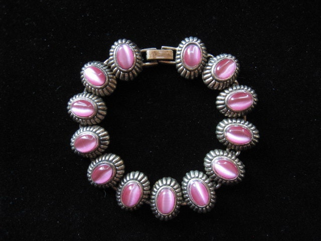 Vintage Pink Moonglow Cabochon Stone Bracelet 1950s