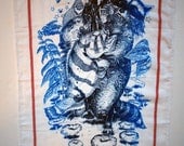 Foraging Raccoon, 100% Cotton Dishtowel/Teatowel
