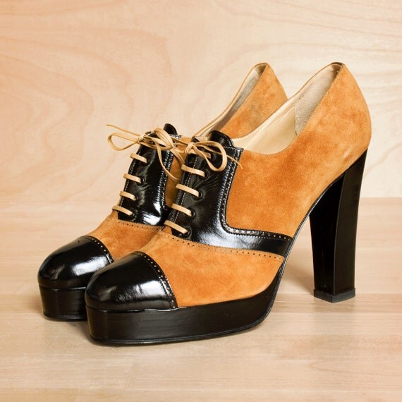 Italian deadstock shoes 9 9.5 / leather platform shoes / platforms 9