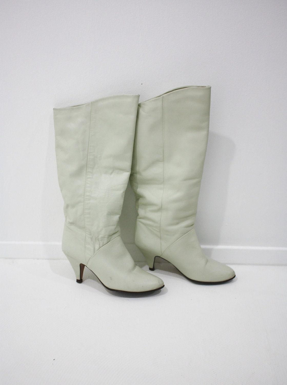 Weekend Sale - vintage 80s leather boots - Bone Beauties off white heeled almost knee mid calf autumn winter 7