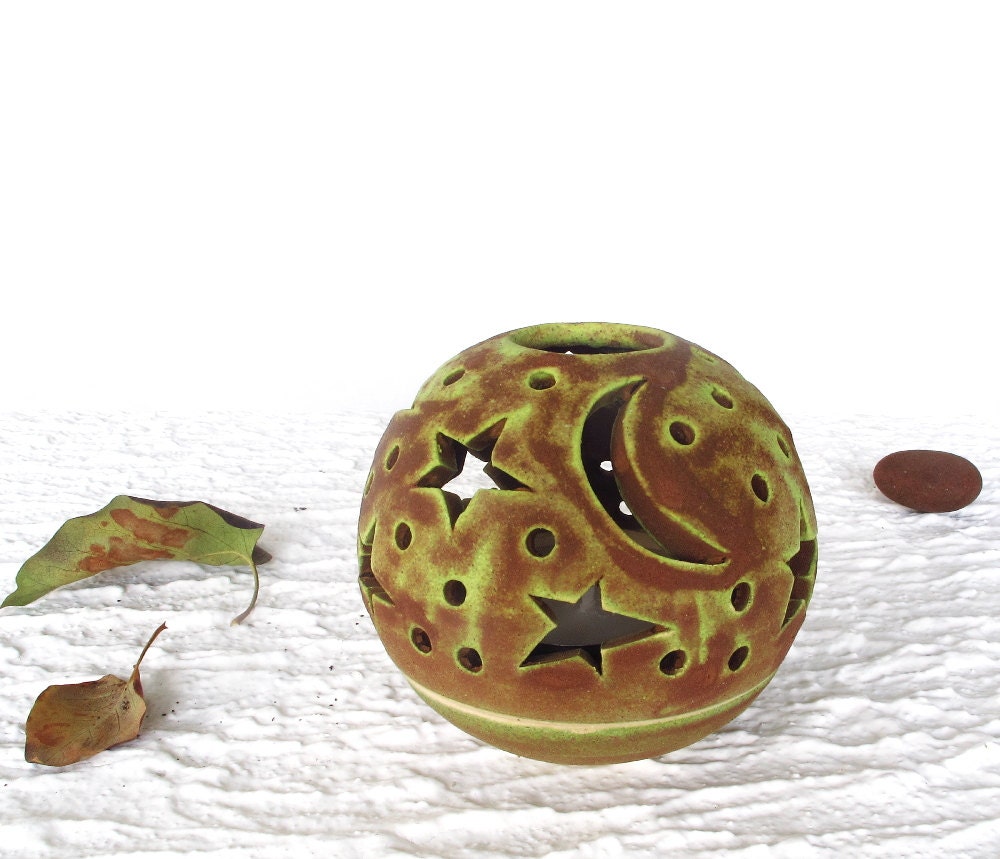 One Ceramic Handmade Candle Holder, Autumn Green Copper Star Candileria, Modern Housewares Home Decor, Wedding Party Favor, Glazed Pottery H