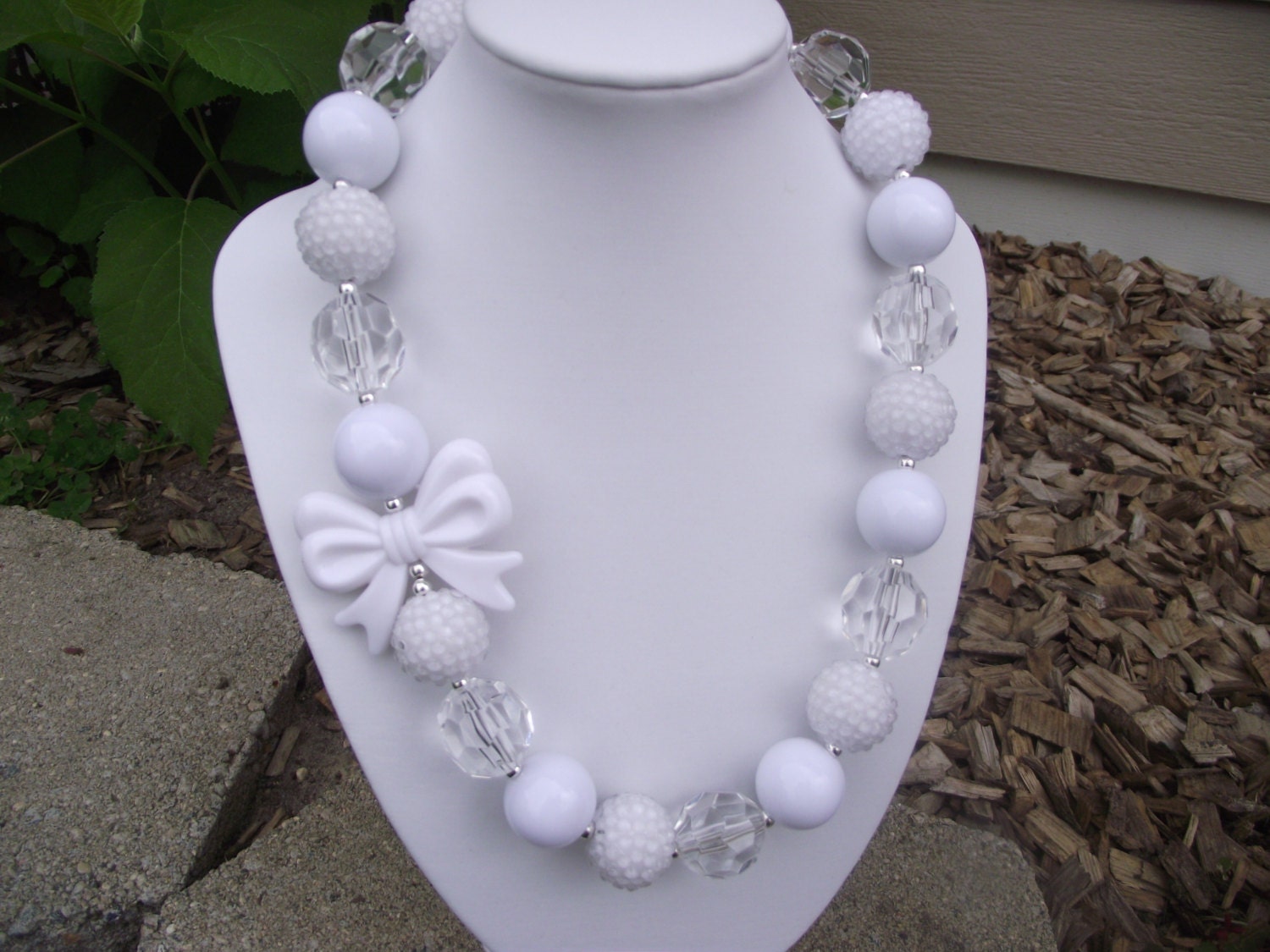 White with White Bow Chunky Necklace, Bubblegum Necklace, Gumball Necklace, Girl, Toddler, Teen, Women, Gift, Photo Prop