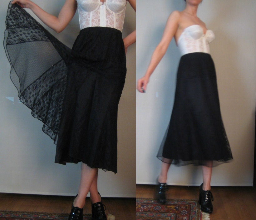 Vtg '80s LACE FLUTED Romantic Goth Black Midi Skirt xs Small Medium