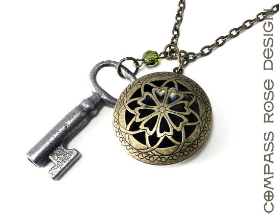 Steampunk Necklace - Victorian Style Locket - Antique Skeleton Key - Long Chain Necklace - Brass w Olive Crystal