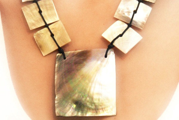 Abalone Necklace. Dramatic Geometric STATEMENT Necklace. Modern Beach Jewelry. Nude Neutral Beige High Luster Polished Shell.  tagt