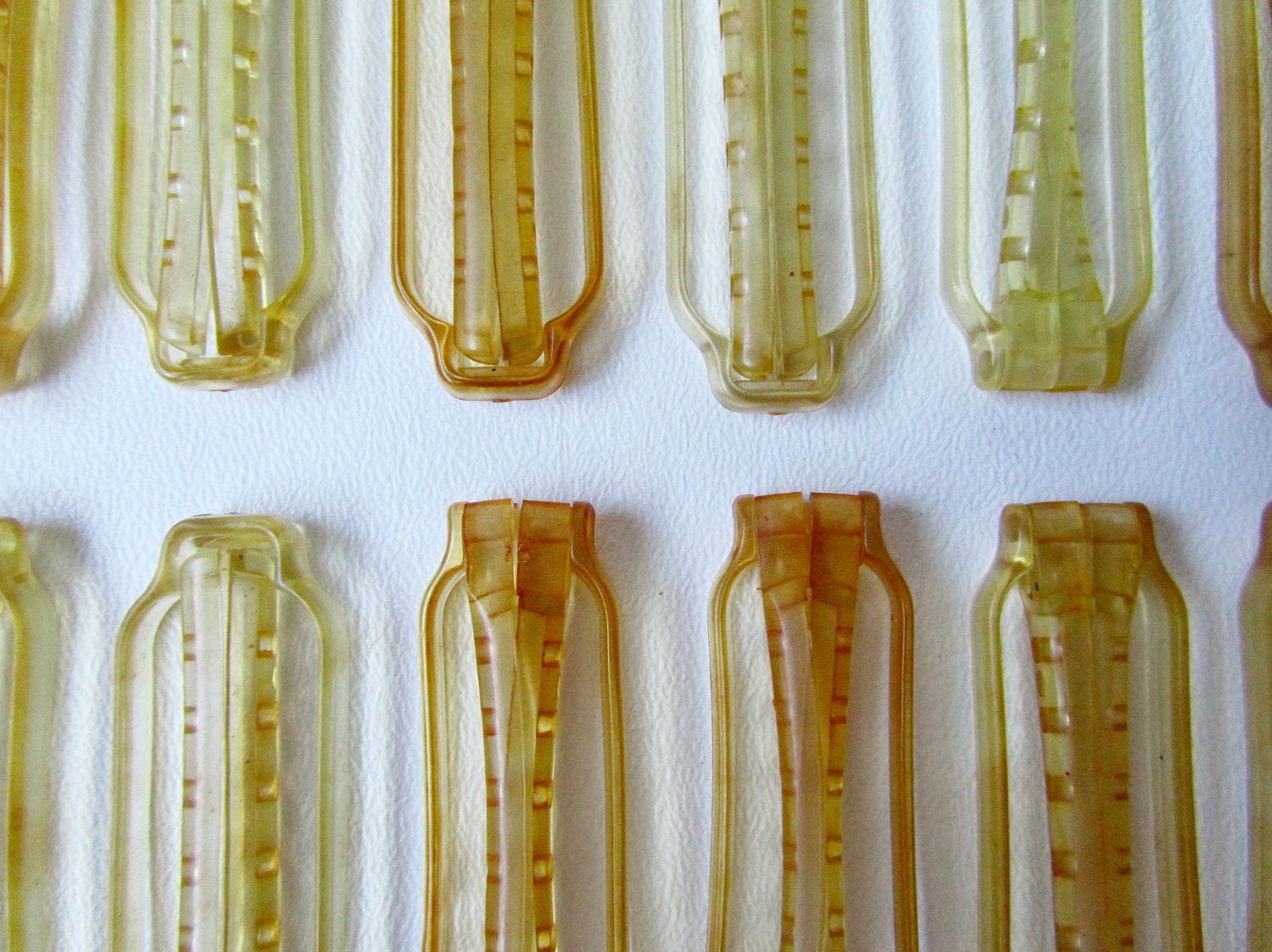 1930s Vintage Celluloid Hair Curlers for Pinup Perfect Curls - Set of 12