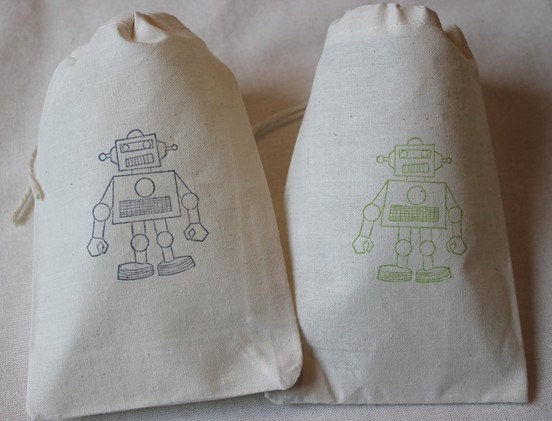 20 Robot Birthday Party - Organic Muslin Cotton Favor Gift Bags 4x6 Hand Stamped - you choose ink color Il_570xn