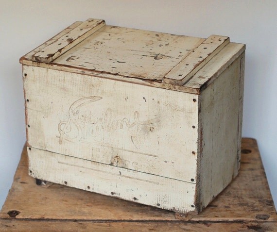 RESERVED LISTING Vintage Wood Milk Box with by FrogGoesToMarket