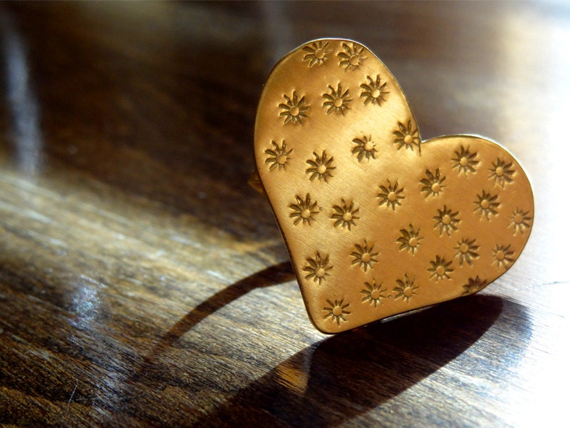 Hammered Brass Heart Ring, Handmade love ring, Stars texture
