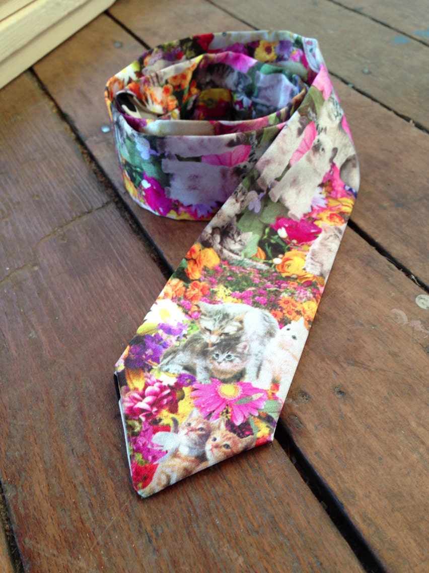 Kitty Garden Party Tie