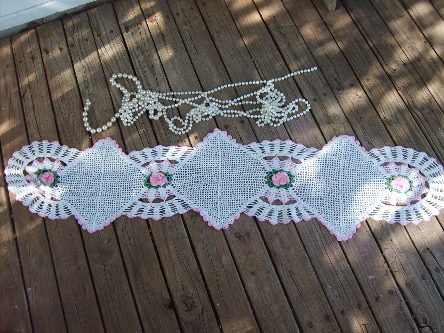 Gorgeous Large Vintage Shabby Chic Pink Roses Crochet Doily Doilie So Paris Marie Antoinette
